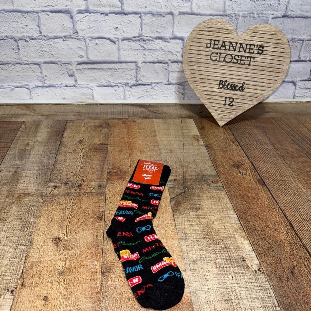HEB Grocery Store Logo Socks Long Texas Strong New75% Cotton 21% Nylon 4% Lycra